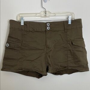 STS Blue Women's Dark Olive Cargo Shorts